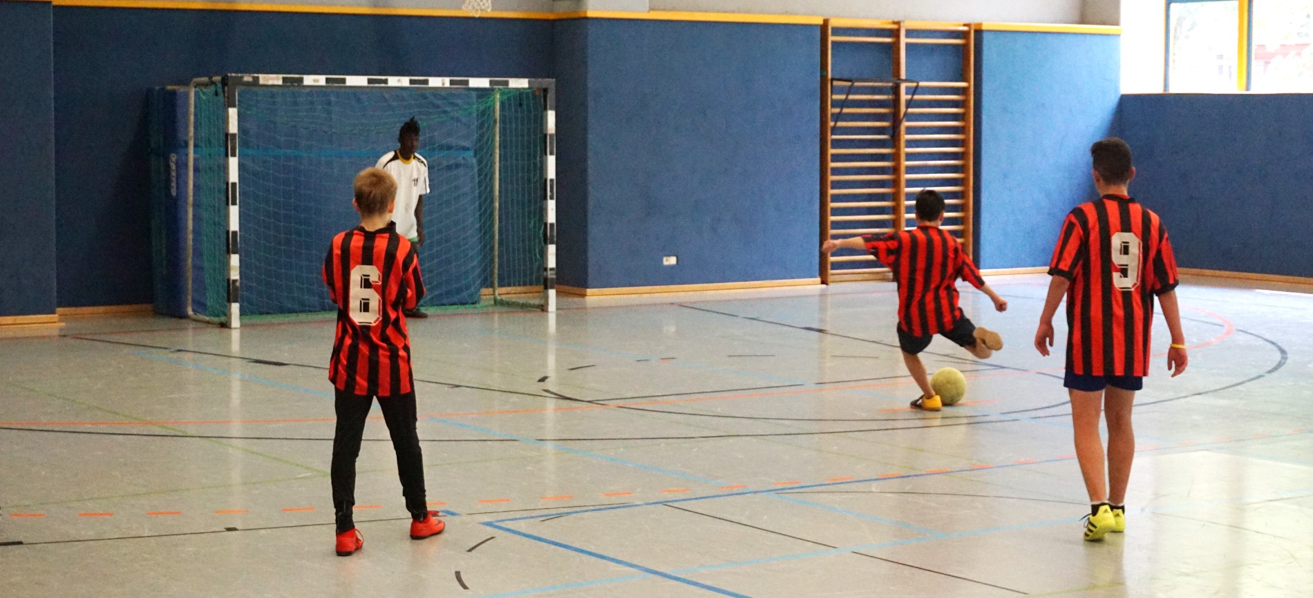Elfmeterschießen im Finale des Turniers